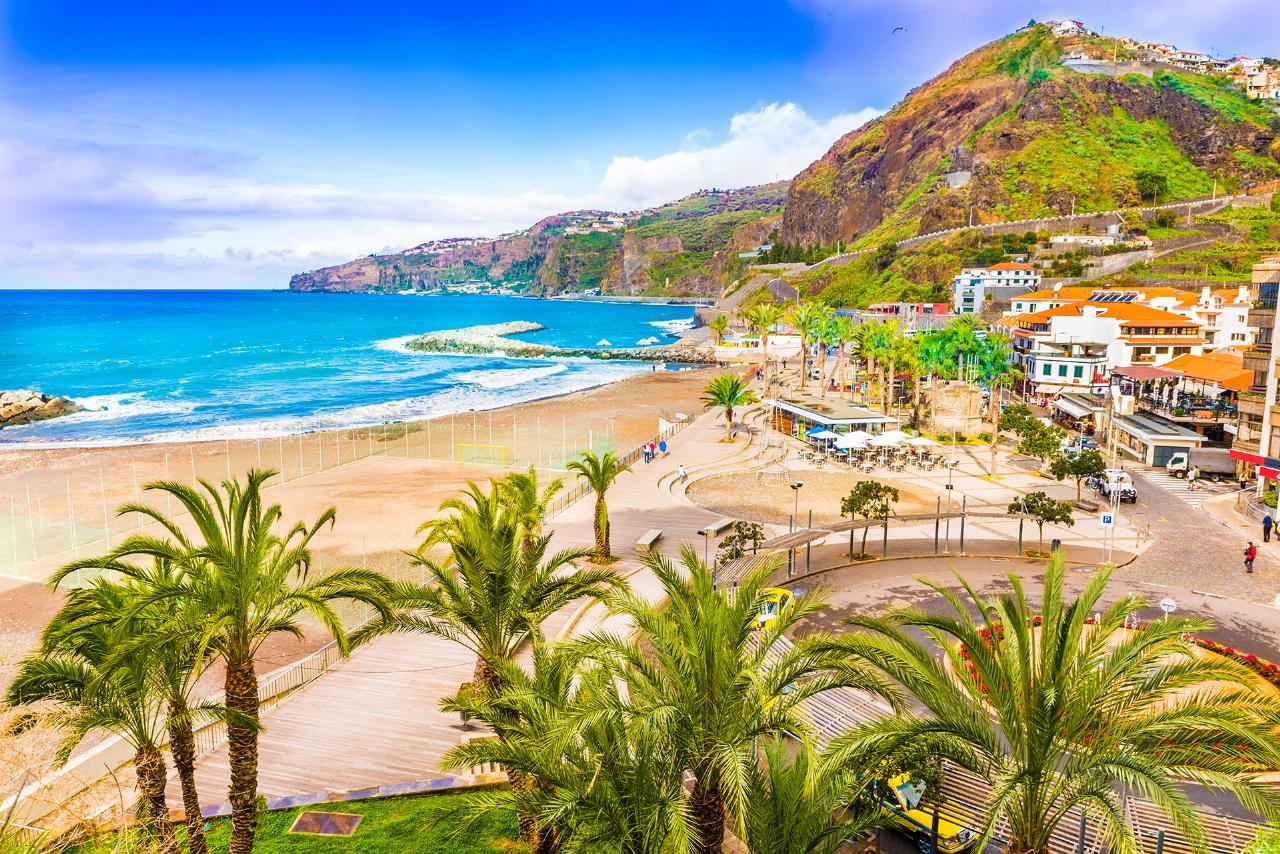 Single Holidays in Madeira Portugal. Travel One